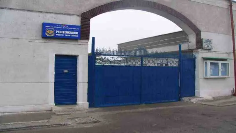 Protest miercuri, 26 septembrie, la Penitenciarul din Drobeta Turnu Severin. Lider de sindicat: “Nu este posibil să muncim unul pentru patru!”