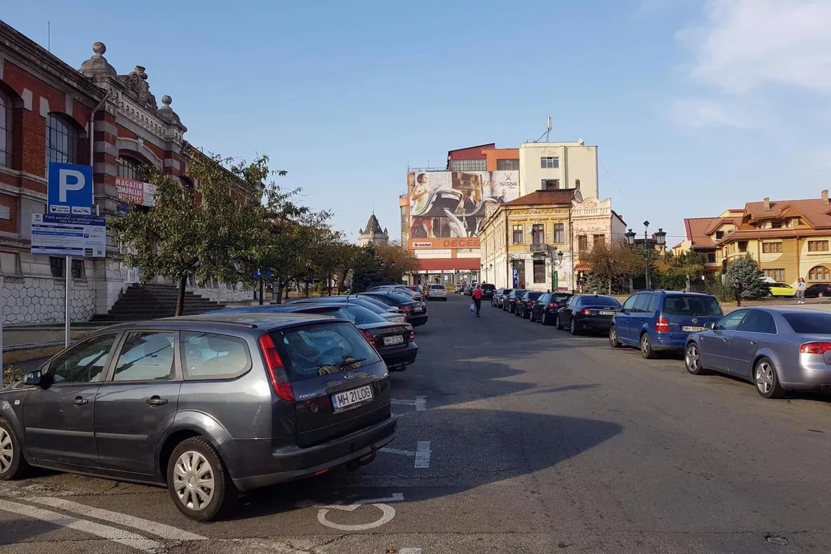 Primăria Drobeta Turnu Severin amână pentru o lună introducerea taxei pentru parcările din centrul orașului