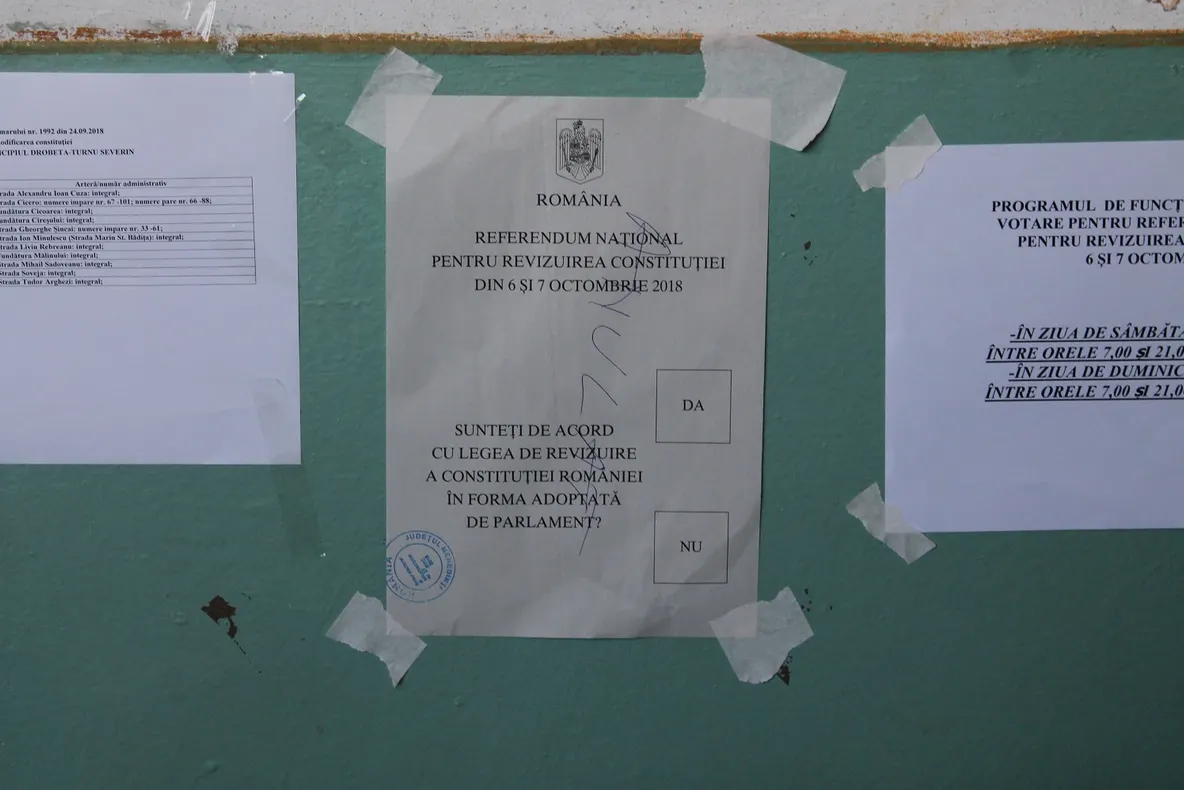DEZINTERES TOTAL PENTRU REFERENDUM, LA MEHEDINȚI