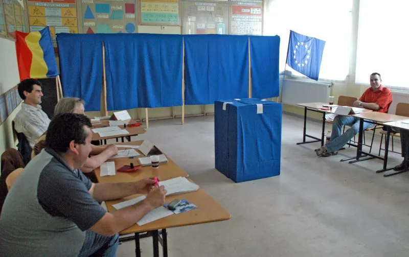 Situație fără precedent. Structurile de elită ale Poliției Române puse să păzească secțiile de votare