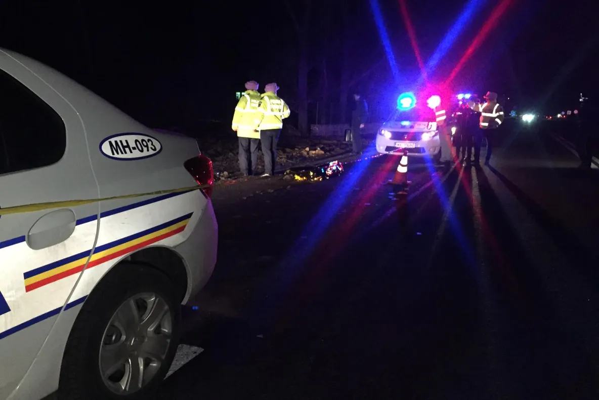 Pieton lovit mortal pe DN 67 de un conducător auto de 70 de ani
