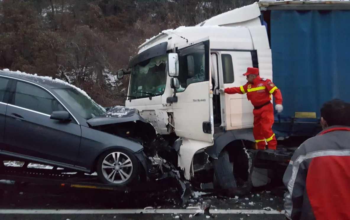 UPDATE Traficul  pe DN6 între Orșova și Turnu Severin s-a deblocat pe ambele sensuri de mers