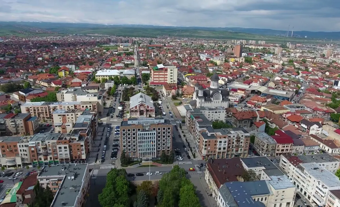 SEVERINUL SE ÎNCĂLZEȘTE CU PĂCURĂ DE LA REZERVA DE STAT