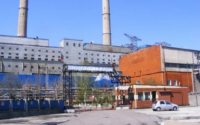 Aproape 10.000 tone de păcură cu împrumut pentru încălzirea Severinului