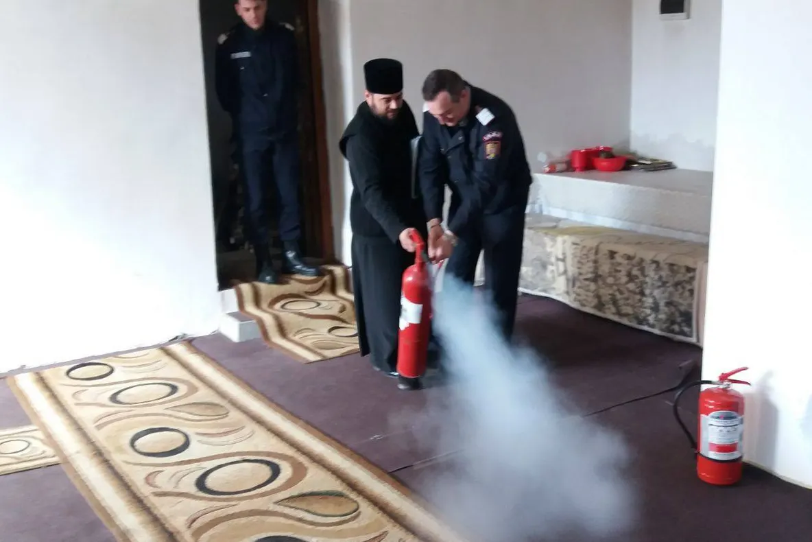 Controale în biserici, înainte de Paște