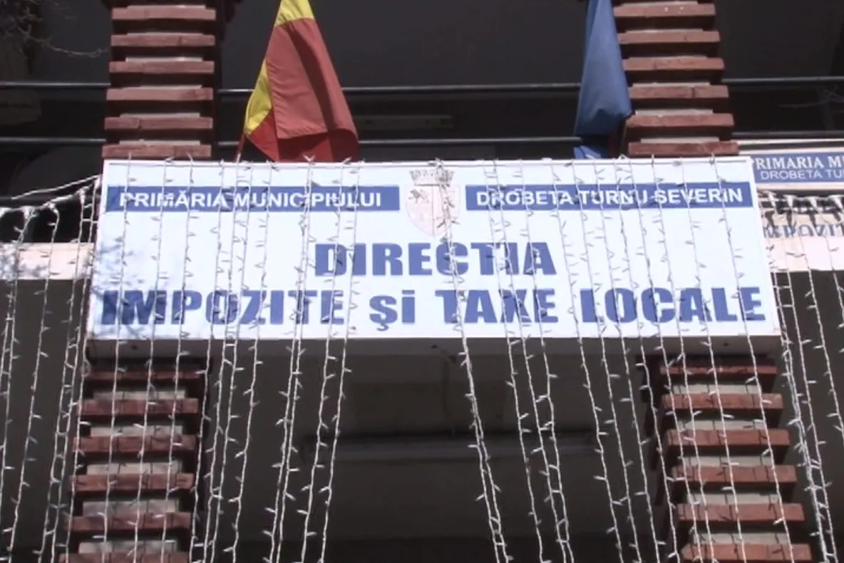 PRIMĂRIA SEVERIN ARE MILĂ PENTRU DATORNICI