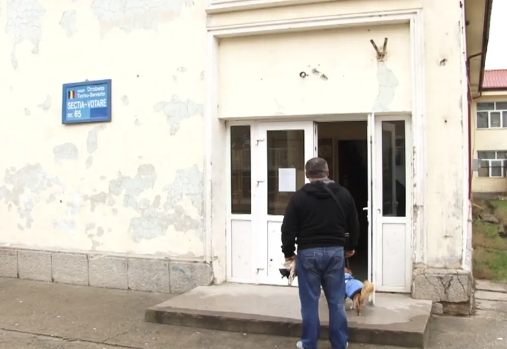 Aproape o treime din mehedințeni au votat până la ora 14:00