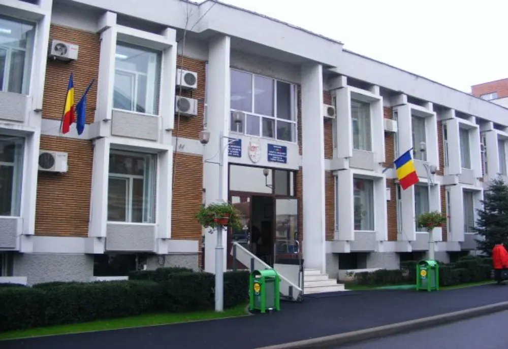 Primăria Drobeta Turnu Severin trimite în șomaj tehnic 150 de angajați