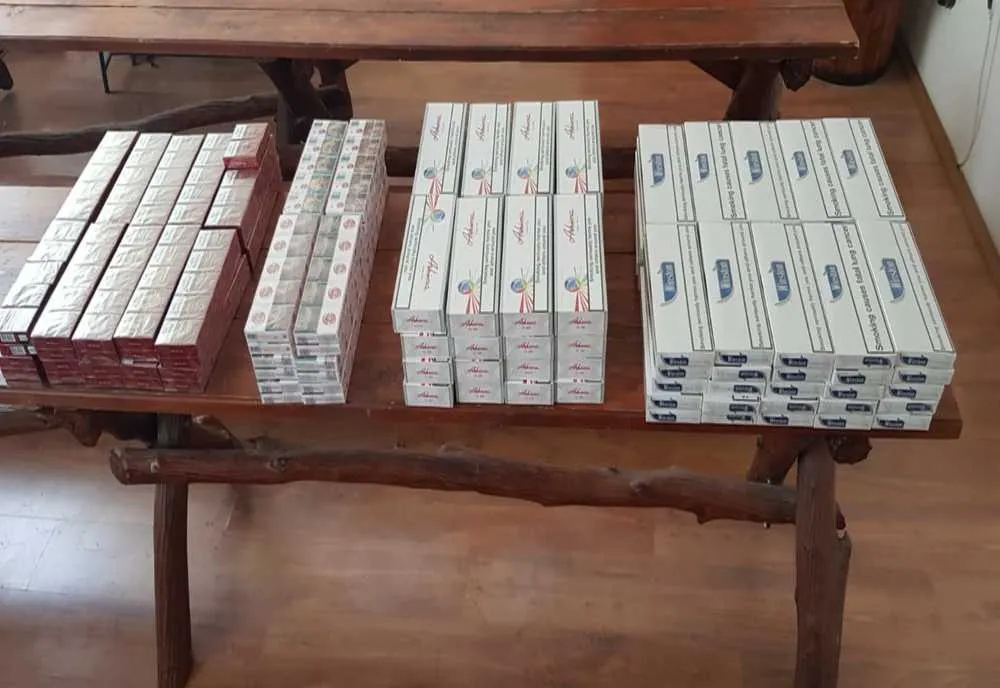 Depistat cu țigări de contrabandă