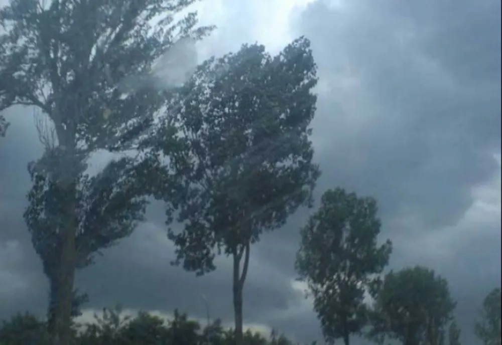 Mesaje RO ALERT, cod roșu de furtună în Caraș Severin