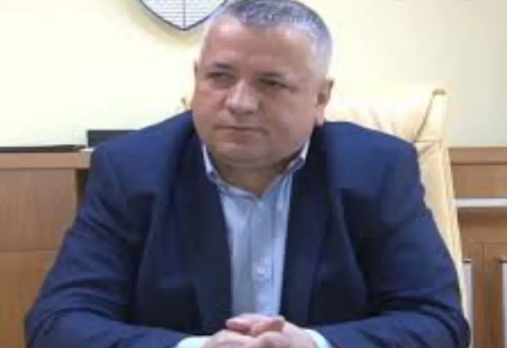 Primarul din Severin: Peste 500 de autoturisme de lux, pentru care proprietarii nu plătesc impozite, deoarece au certificate de handicap