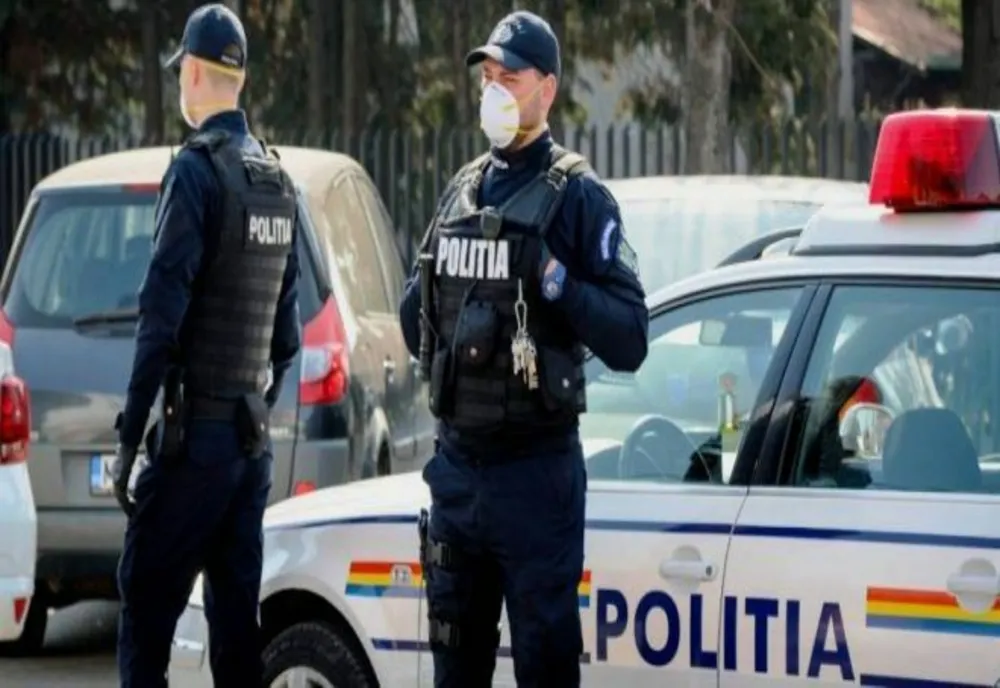 4 persoane au fost reținute în Mehedinți