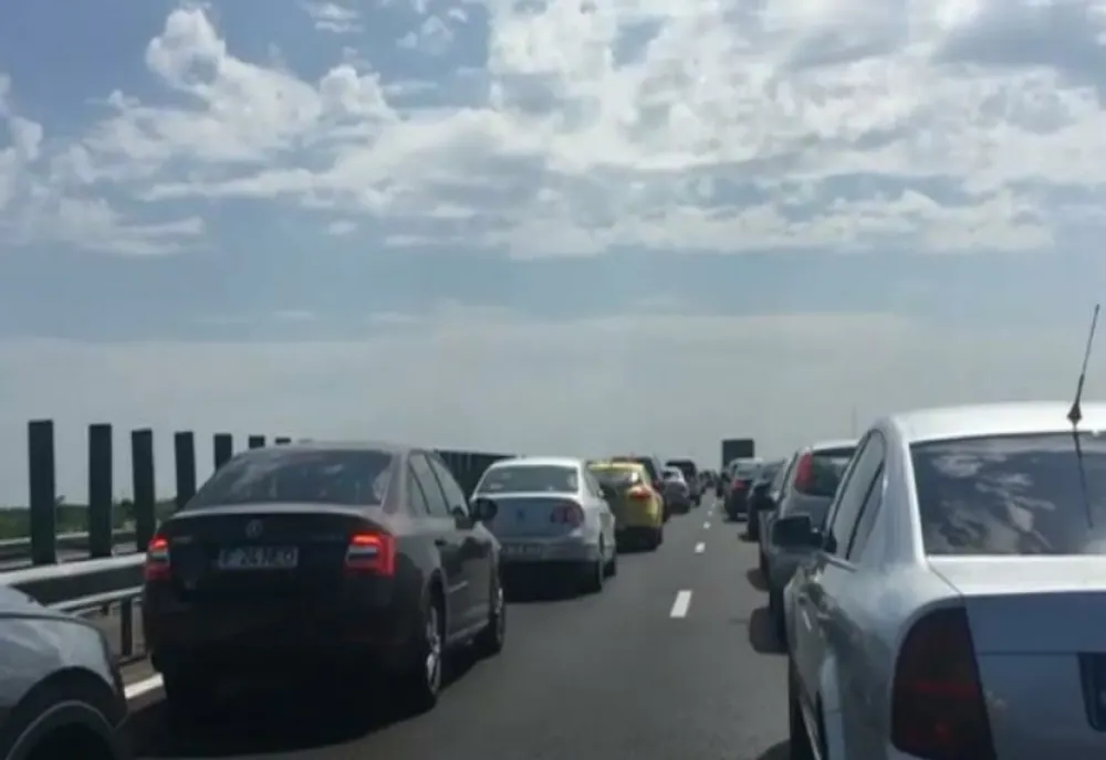 Coloană de mașini pe A1 în această dimineață