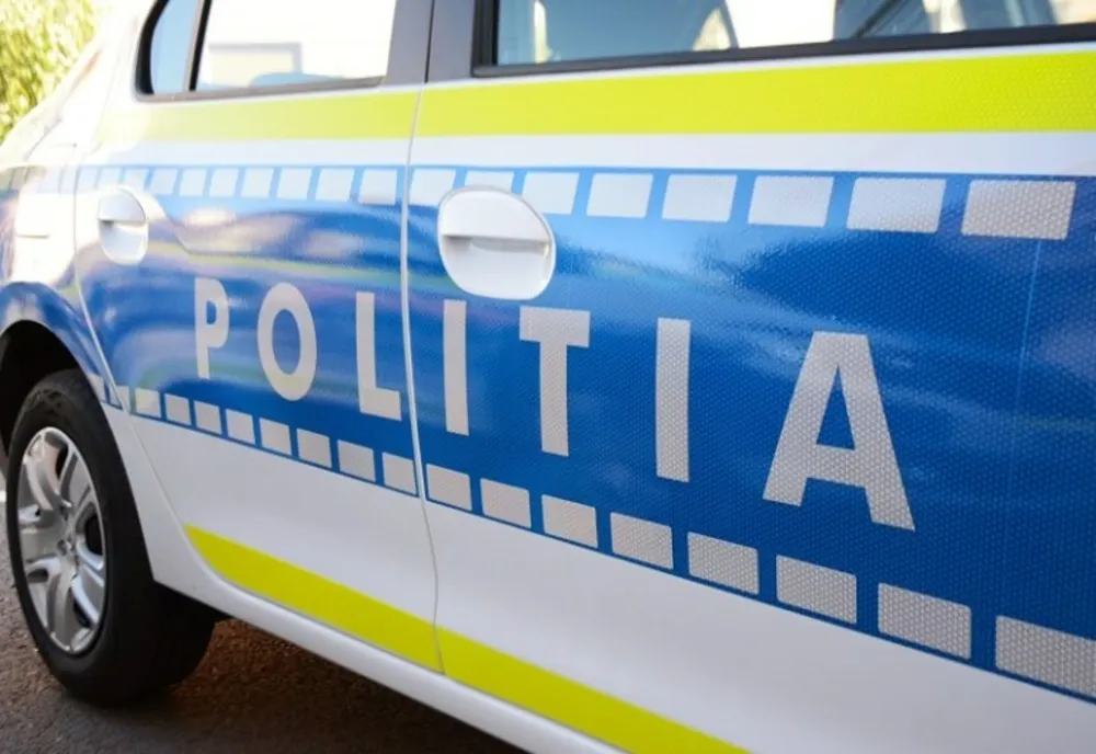 Percheziții la persoane bănuite de trafic de minori în Severin