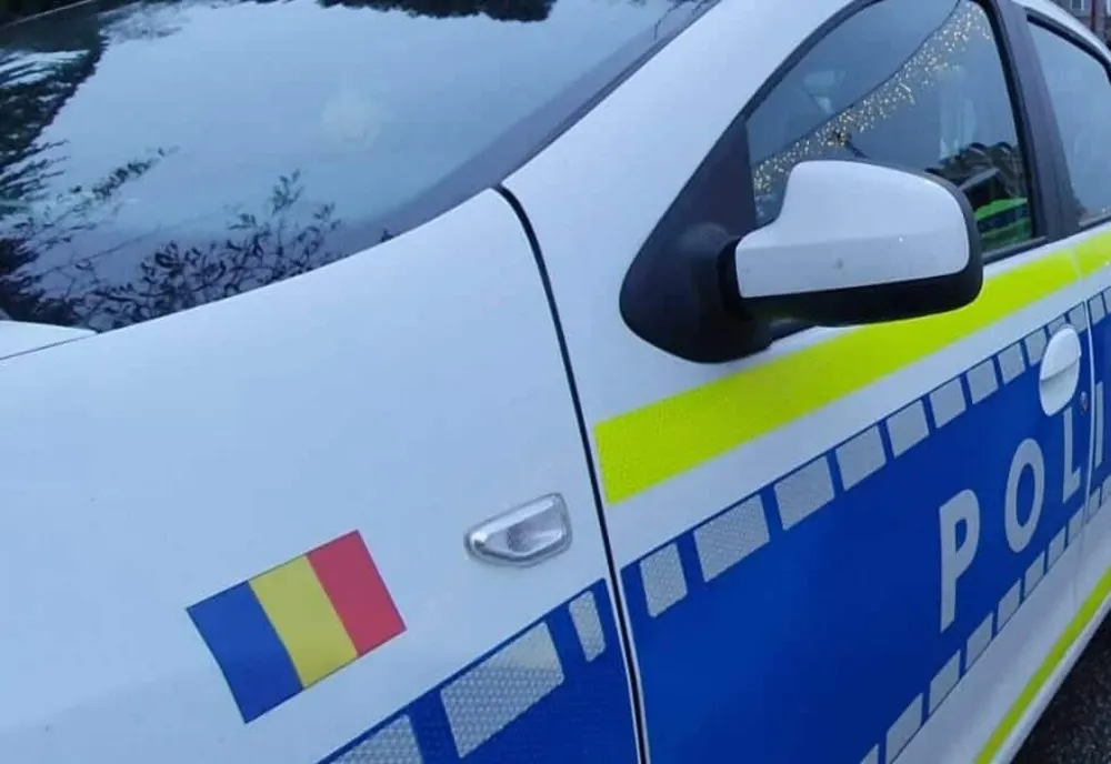 Accident grav, în jud. Mehedinți. Mașina care transporta sacii cu voturi a intrat în coliziune cu un TIR