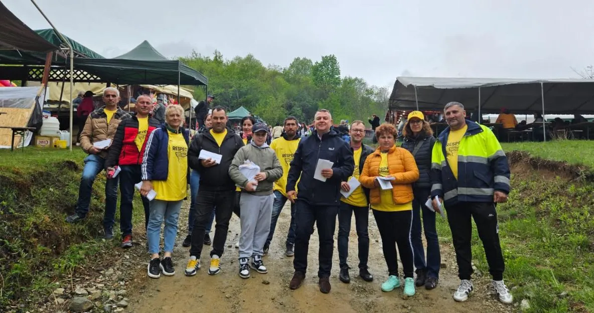 Reprezentanții AUR Mehedinți au participat la Sărbătoarea Liliacului de la Ponoarele