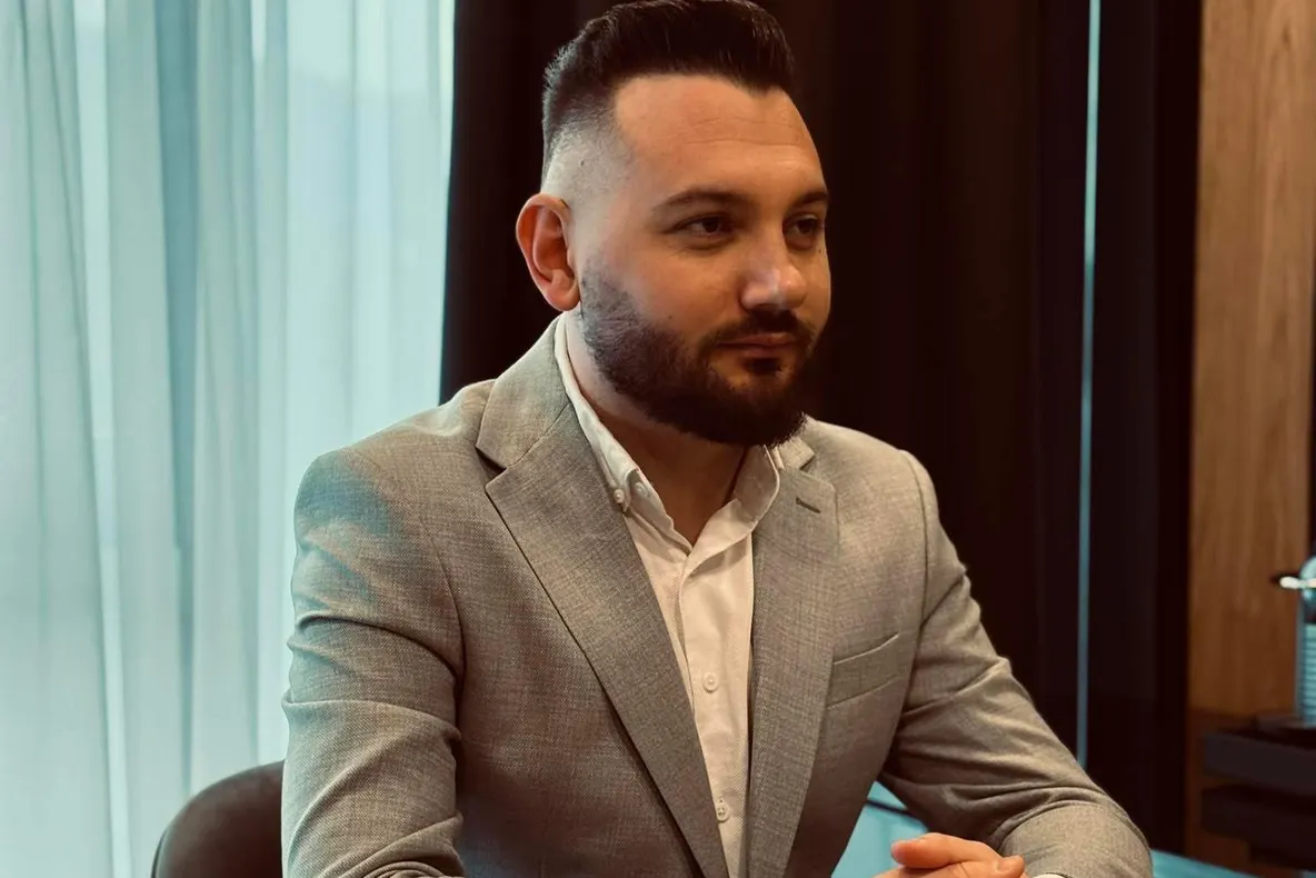 ORȘOVA: SUSȚINERE MASIVĂ PENTRU GEORGE SIMION LA ALEGERILE DIN 4 MAI