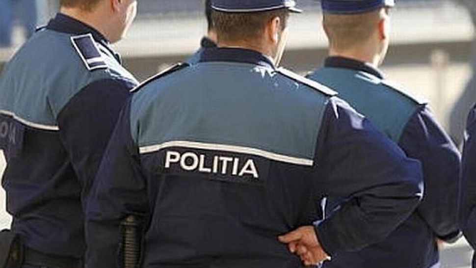 Noua lege a salarizării: cât vor câștiga profesorii, medicii, polițiștii, militarii și magistrații. Lista completă cu grilele propuse