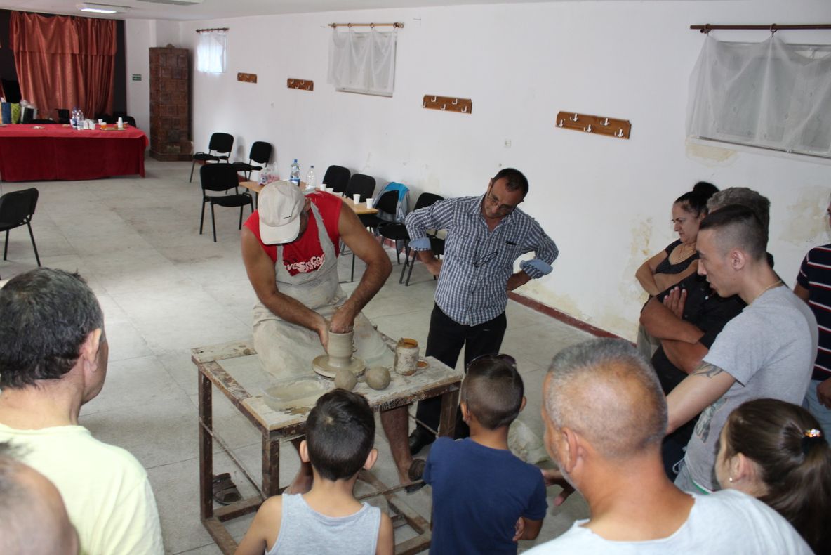 "O zi cu tata", program de reintegrare în familie a deţinuţilor din Penitenciarul Turnu Severin