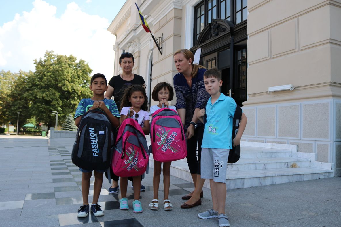 Daruri în ajun de an școlar