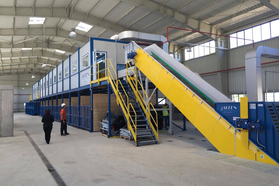 LA MEHEDINȚI SE FAC PAȘI SPRE COLECTAREA SELECTIVĂ A DEȘEURILOR