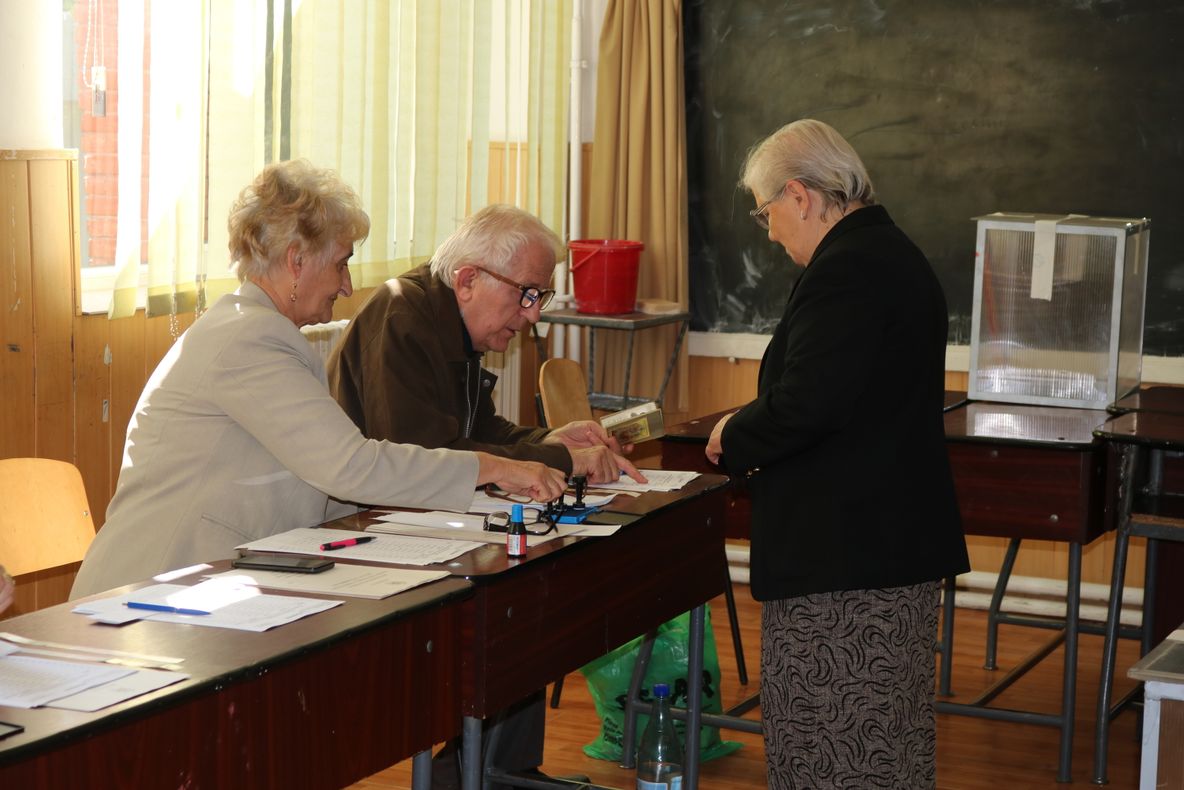 Prezența la vot în Mehedinți, la ora 10,00: 9,45 la sută