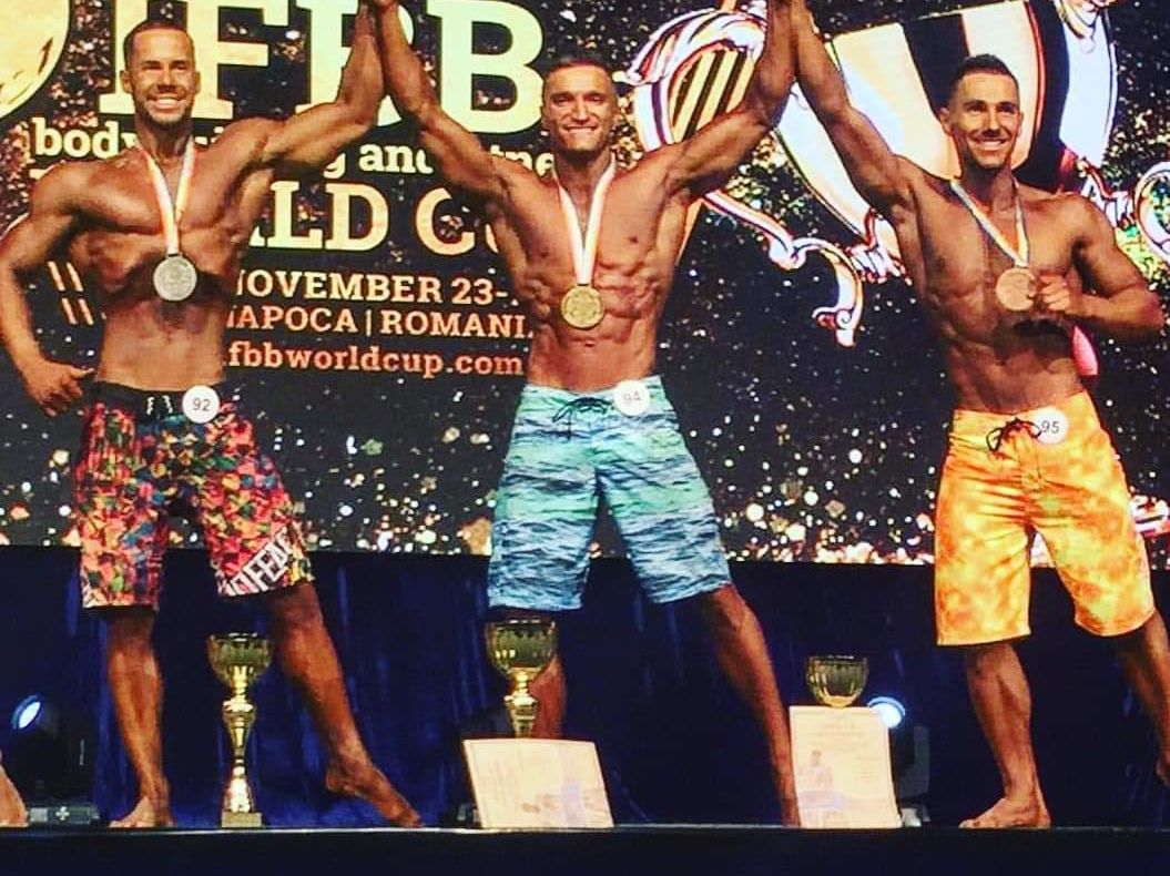 Un pompier mehedinţean a obținut medalia de aur la Cupa Mondială de Culturism şi Fitness