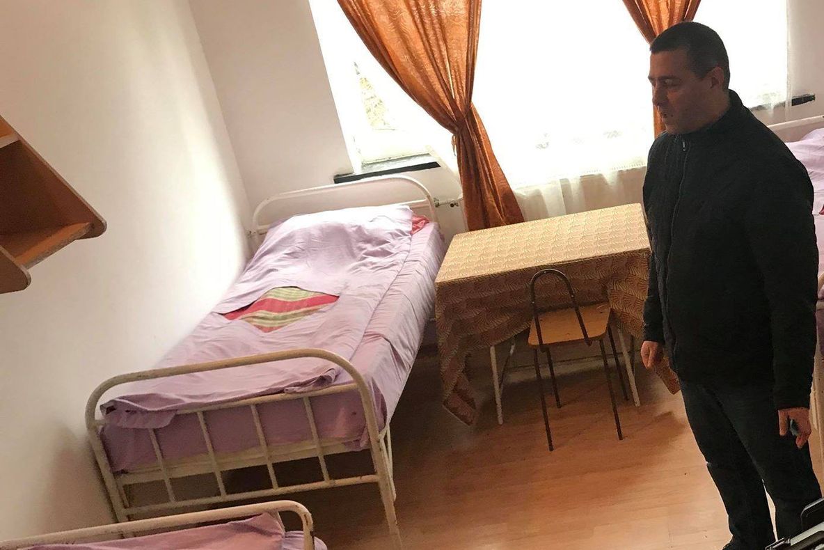 Oamenii străzii vor fi cazați la Liceul Halânga