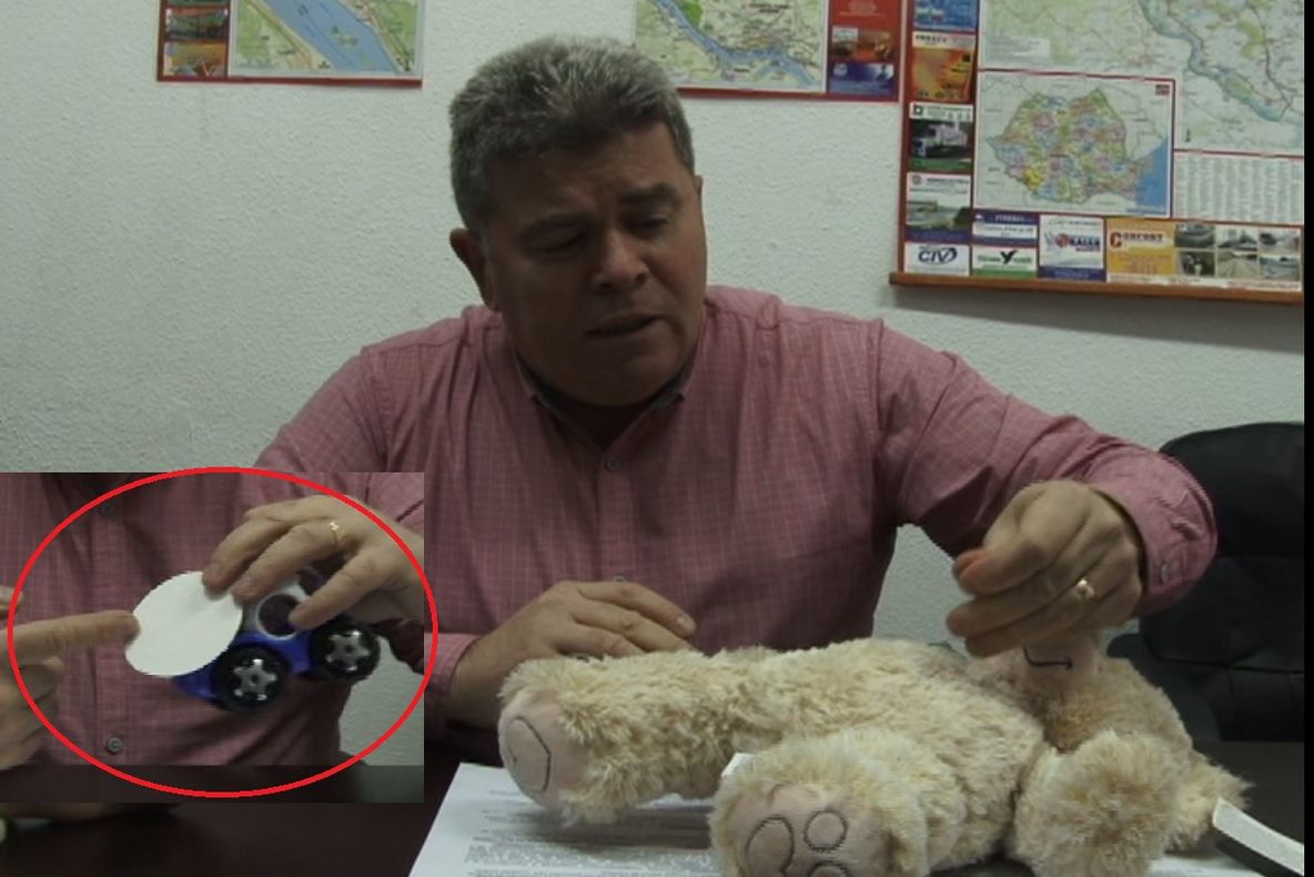 JUCĂRII NECONFORME, DESCOPERITE LA SEVERIN