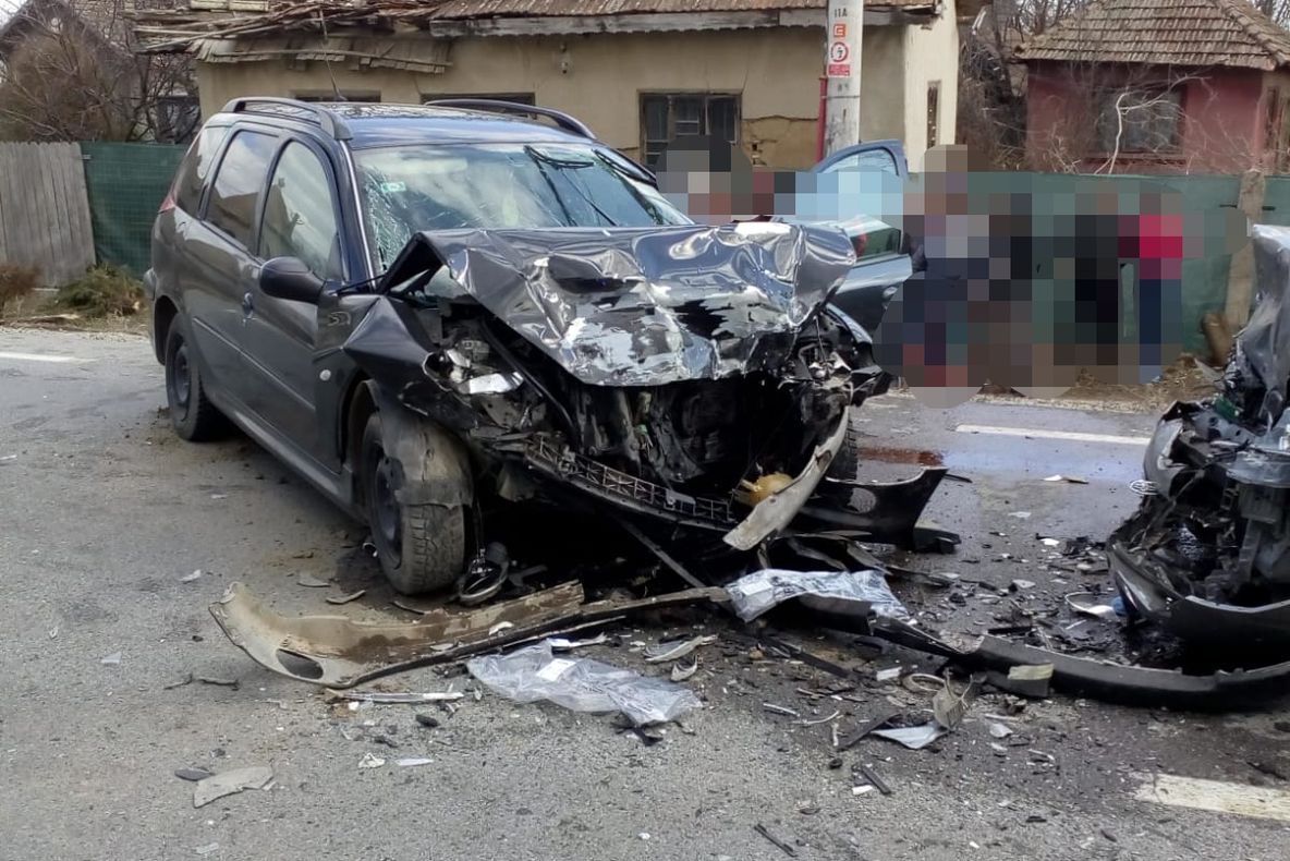 Accident mortal pe DN 56A, la Vînători