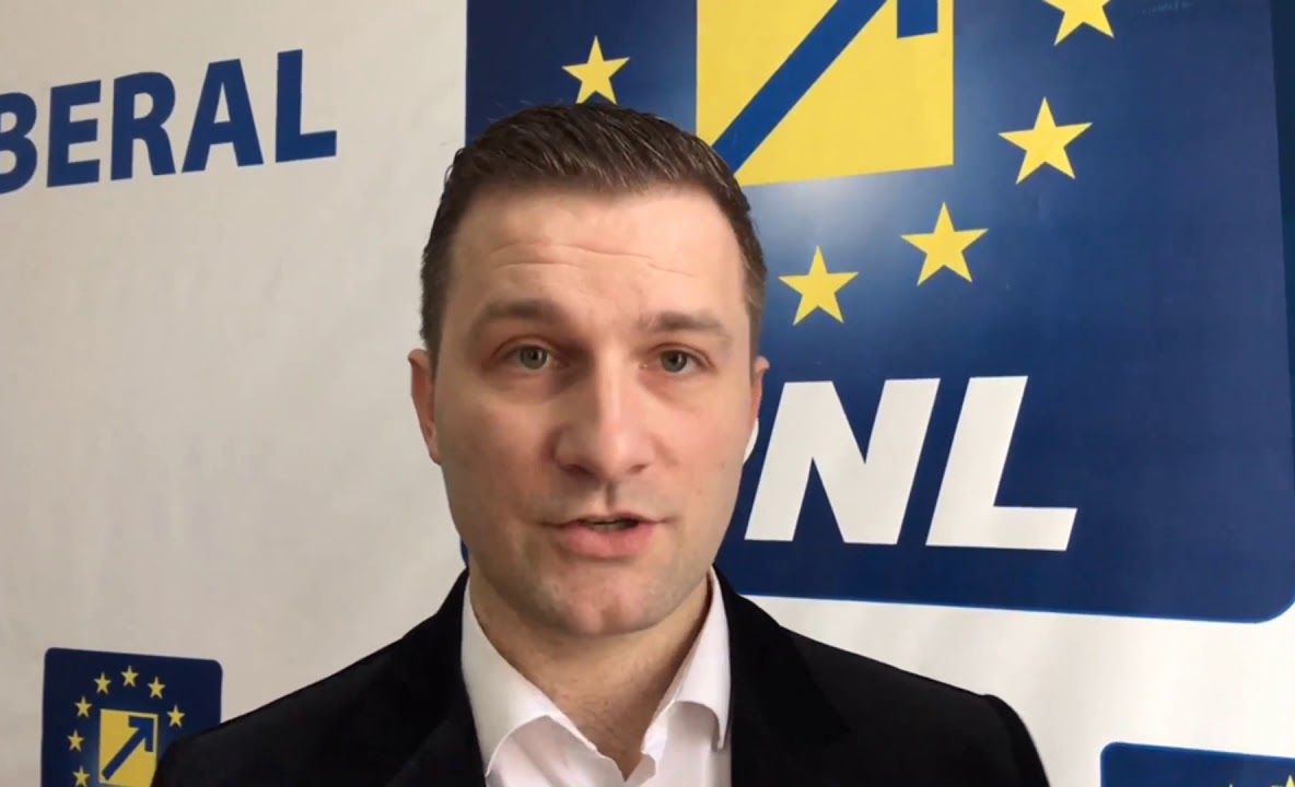 LUDOVIC ORBAN ȘI RAREȘ BOGDAN, DISTRACTIE TOTALĂ PE SEAMA LUI PETRE DAEA