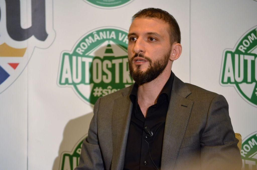 LIBERALII MEHEDINȚENI ȘI DOUĂ FIRME SUSȚIN PROTESTUL DIN 15 MARTIE AL SUCEVEANULUI ȘTEFAN MANDACHI