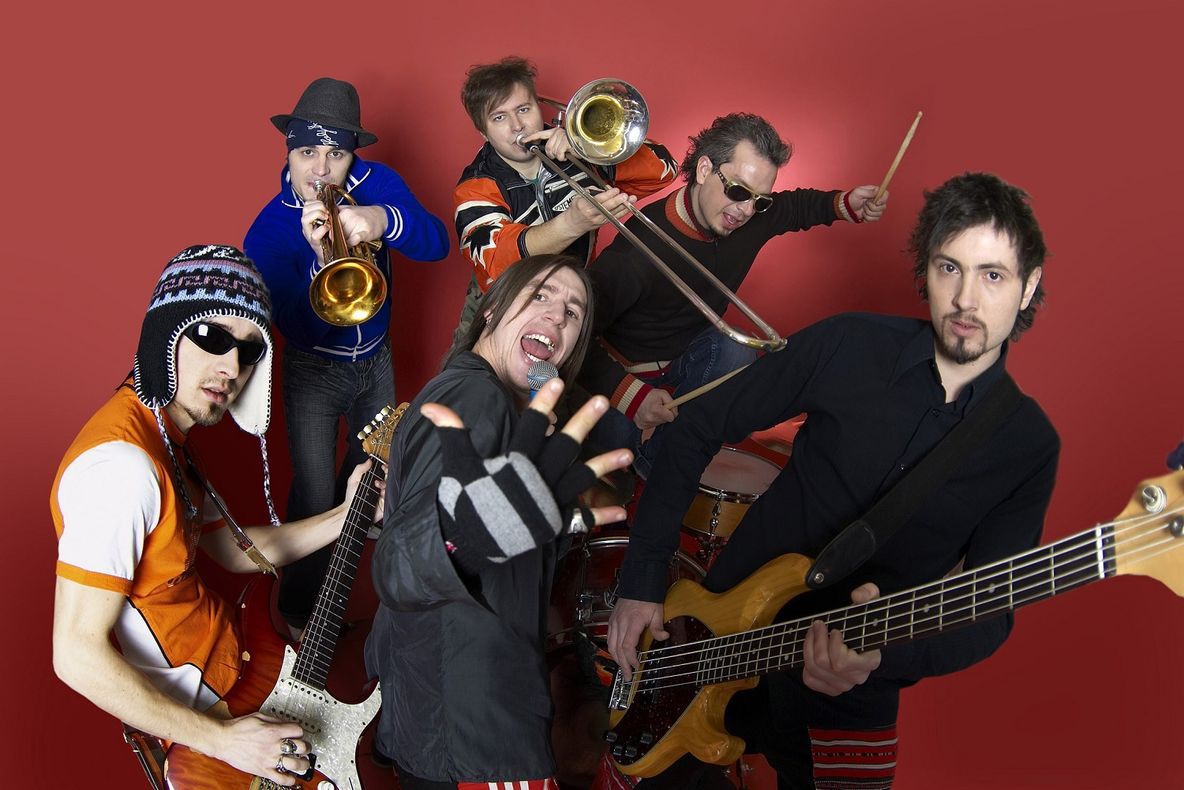 ZDOB ȘI ZDUB, BUG MAFIA, VOLTAJ ȘI ANDRA, LA ZILELE SEVERINULUI