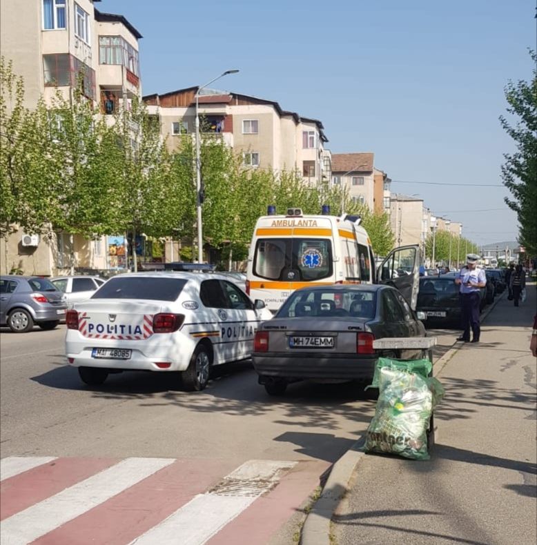 Un bătrân accidentat pe trecerea de pietoni în Turnu Severin
