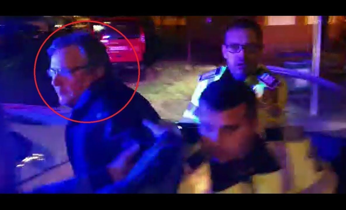 ȘOFER RUPT DE BEAT, OPRIT DE POLIȚIE PE O STRADĂ DIN SEVERIN (Video imagini șocante!)
