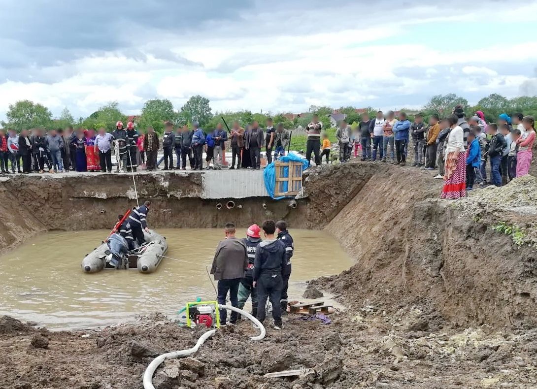 A golit casa unui severinean, dar a furat și mașina parcată în curtea locuinței