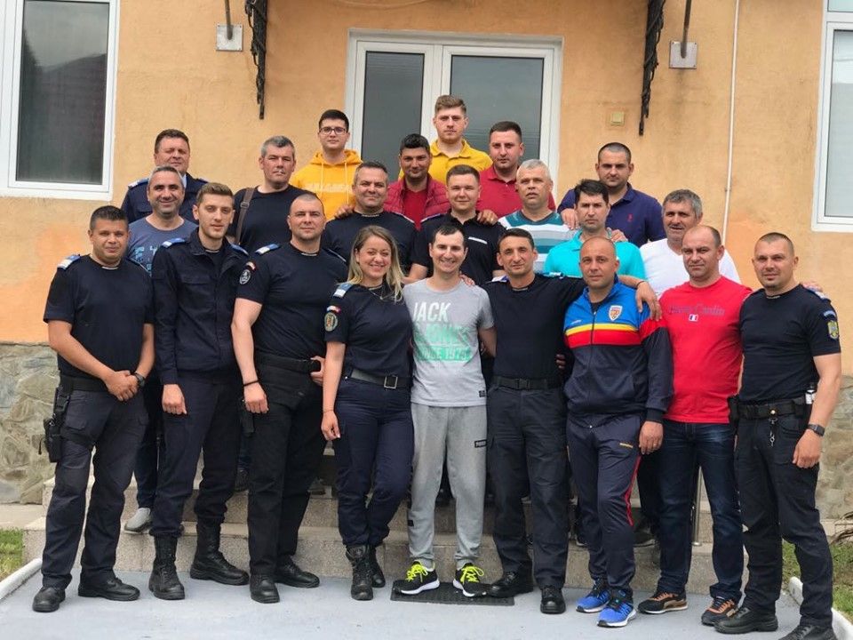 Jandarmul care a primit ajutor de la omul de afaceri Tănase Stângă și-a vizitat colegii