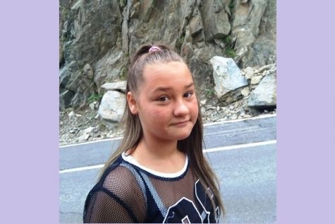 O adolescentă de 13 ani este dată dispărută