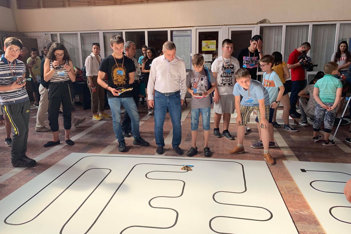 În premieră, concurs de robotică la Turnu Severin