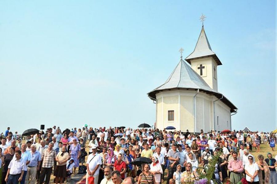 Sâmbătă, de Sfântul Ilie, este hramul bisericii Schitul de Sus