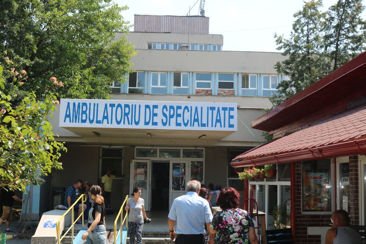 Rudele unui bătrân decedat aduc acuzații la adresa Spitalului Județean Mehedinți