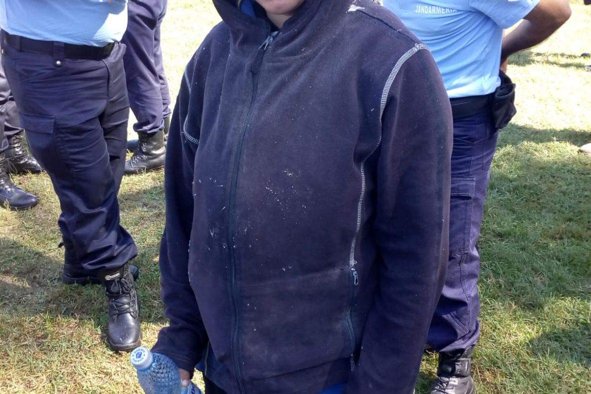 Tânăra dispărută a fost găsită într-o pădure. I-a auzit pe salvatori, dar nu a răspuns