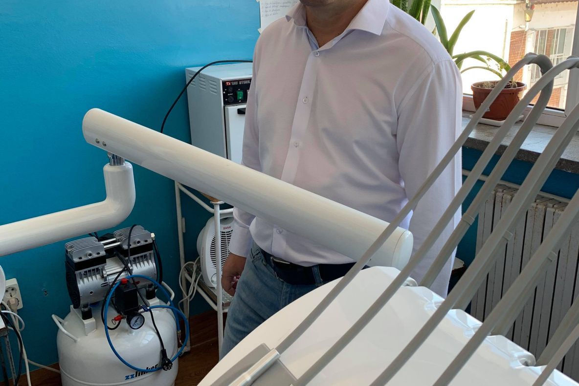 Cabinetul medical școlar dentar de la Școala nr. 2, modernizat