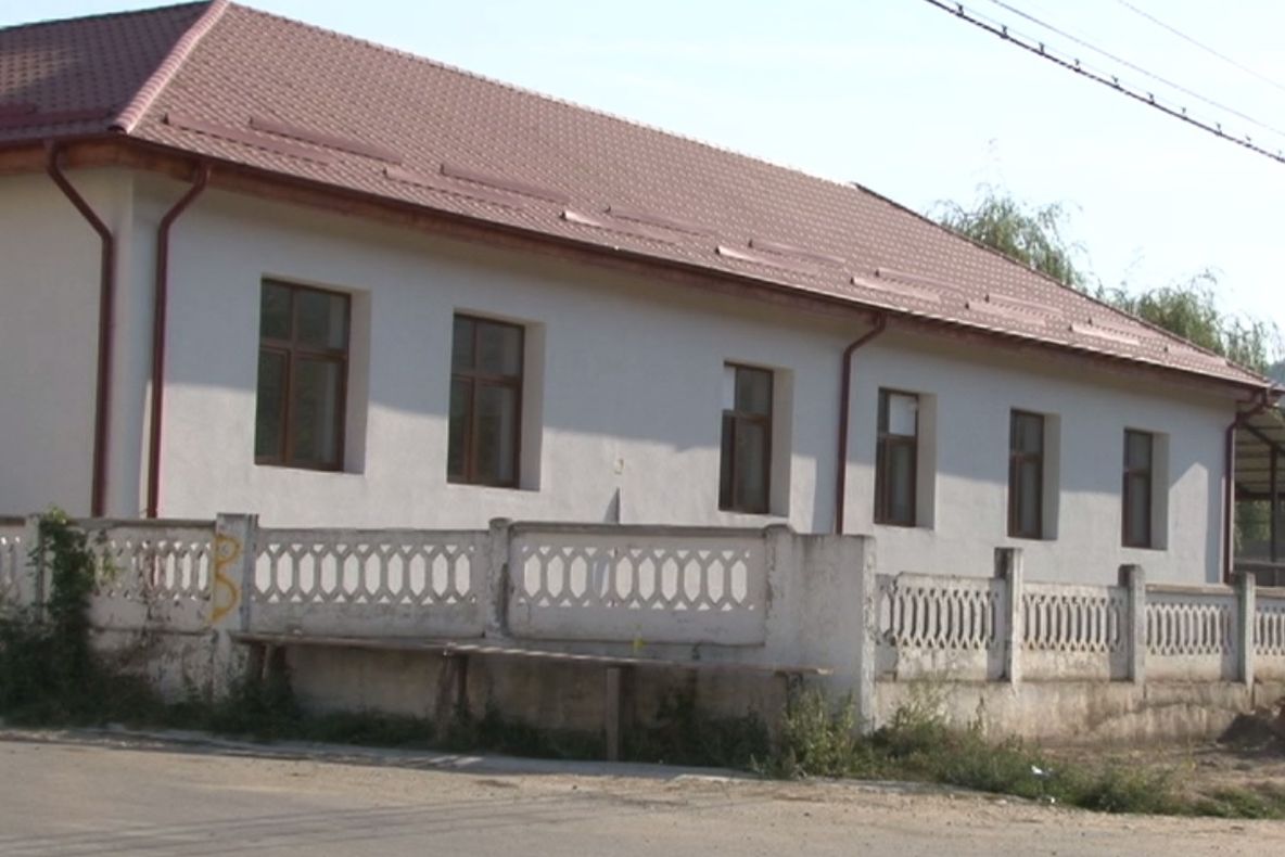 ȘCOALĂ RENOVATĂ LA BISTRIȚA, MEHEDINȚI