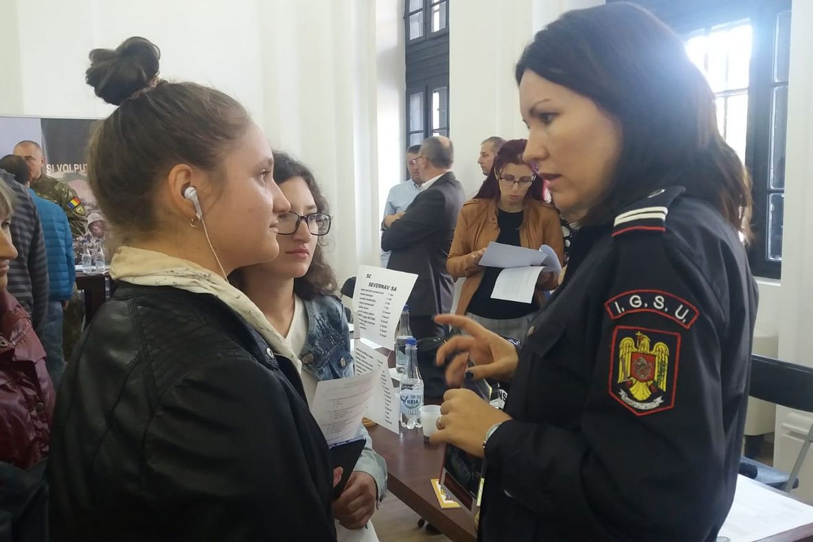 ISU „Drobeta”  recrutează şi selectează candidaţi pentru școala de subofițeri de pompieri