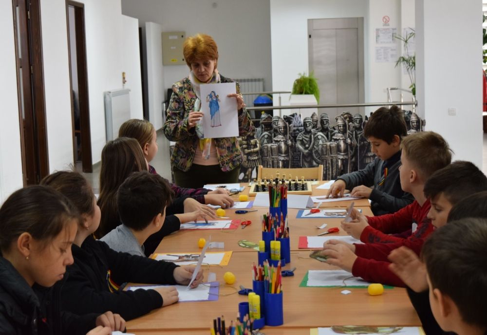 Lecție interactivă la muzeu: ”Strămoșii noștri dacii și romanii”