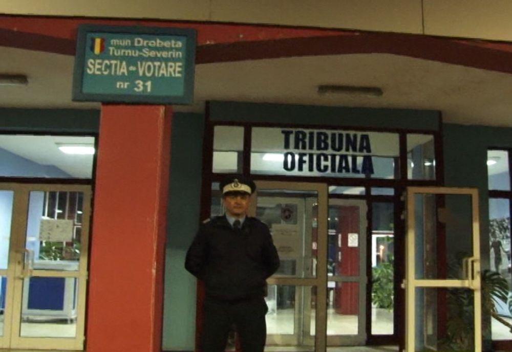 110 alegători au dispărut de pe listele electorale permanente din Mehedinți între cele două tururi de prezidențiale