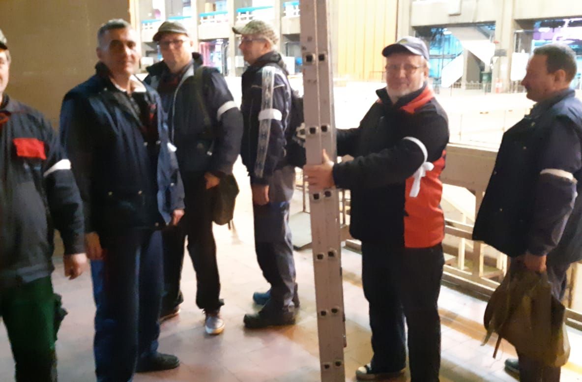 GREVĂ JAPONEZĂ LA HIDROCENTRALA PORȚILE DE FIER I. ANGAJAȚII HIDROSERV AVERTIZEAZĂ CĂ INSTALAȚIILE SUNT ÎN PERICOL