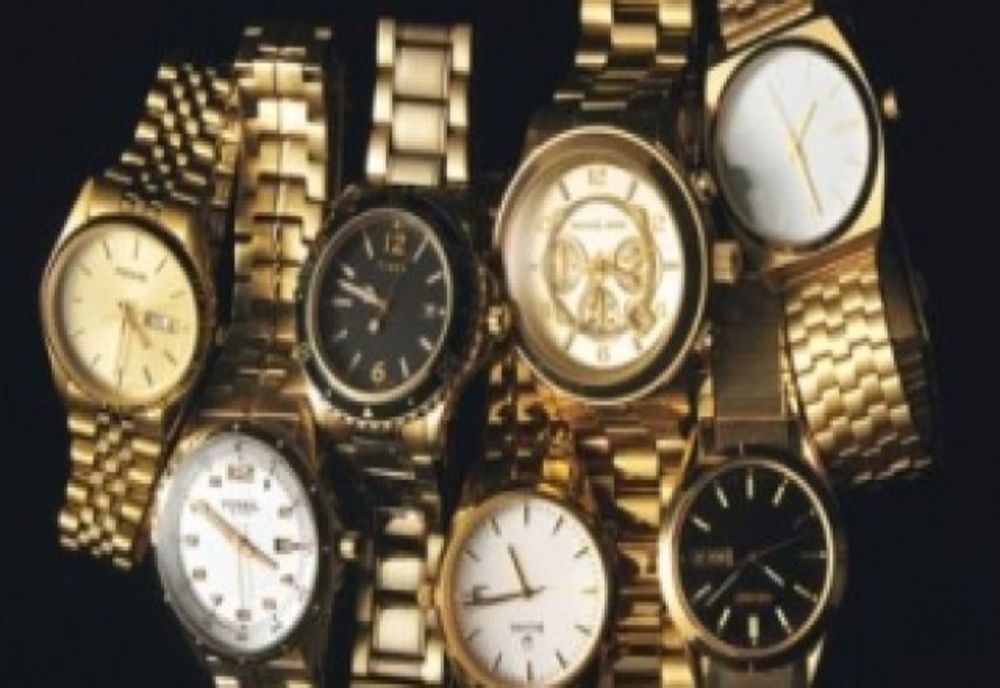 Patru bărbați din Mehedinți au furat ceasuri de lux din Finlanda de peste 100.000 de euro