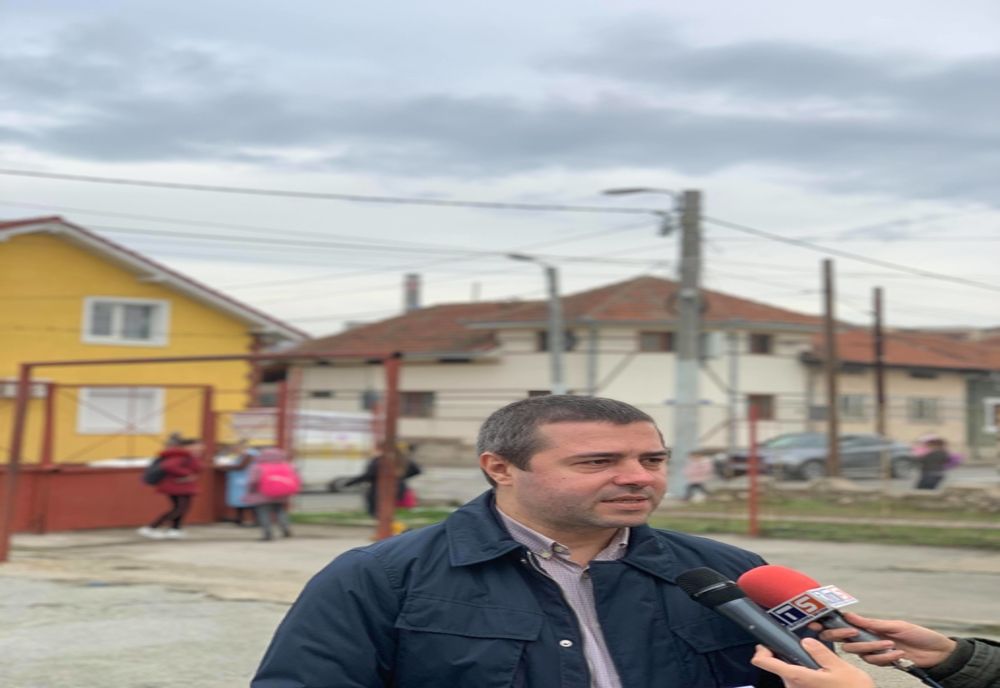 Primăria Turnu Severin ar putea să asigure paza în școli din bugetul local